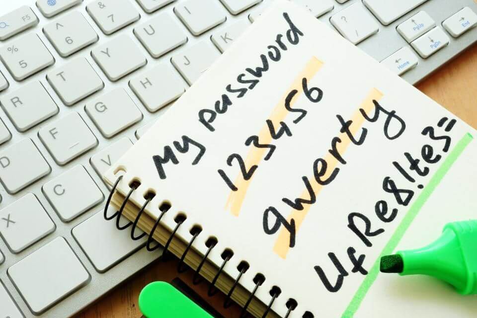 Kelola Seluruh Password Lo dengan 4 Aplikasi Ini